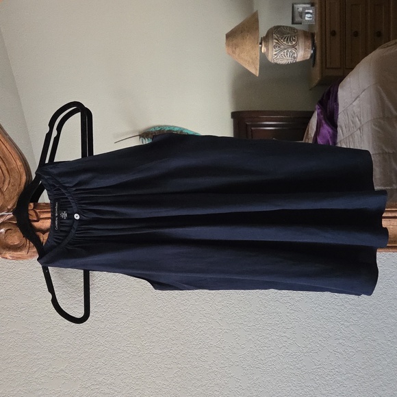 Catherine Malandrino Tops - Catherine Malandrino Womens Dark Blue Keyhole Sleeveless Blouse